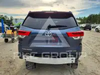 2017 Toyota Highlander фото
