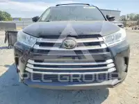 2017 Toyota Highlander фото