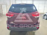 2017 Toyota Highlander photo
