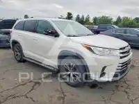 2017 Toyota Highlander фото