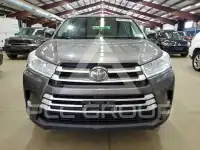 2017 Toyota Highlander фото