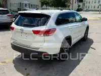 2017 Toyota Highlander фото