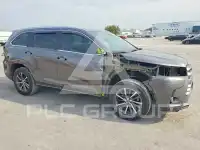 2017 Toyota Highlander фото