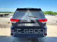 2017 Toyota Highlander фото