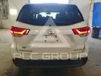 2017 Toyota Highlander фото