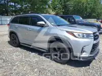 2017 Toyota Highlander фото
