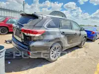2017 Toyota Highlander фото
