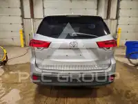 2017 Toyota Highlander фото