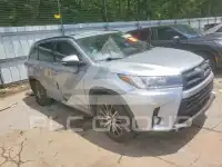 2017 Toyota Highlander фото