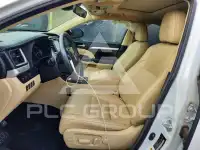 2017 Toyota Highlander photo