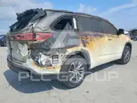 2017 Toyota Highlander фото