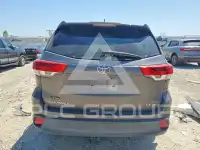 2017 Toyota Highlander фото