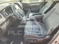 2017 Toyota Highlander photo