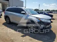 2017 Toyota Highlander фото