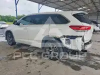 2017 Toyota Highlander фото