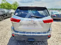2017 Toyota Highlander фото