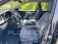 2017 Toyota Highlander photo