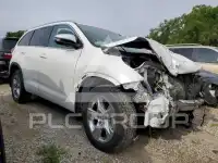 2017 Toyota Highlander photo