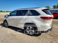 2017 Toyota Highlander photo