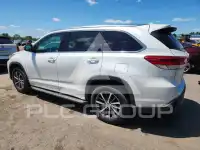 2017 Toyota Highlander фото