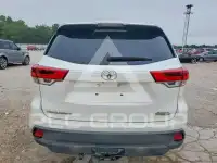 2017 Toyota Highlander фото