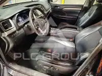 2017 Toyota Highlander photo