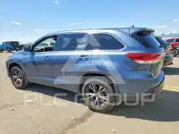 2017 Toyota Highlander photo
