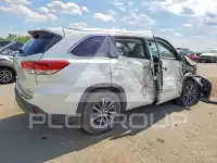 2017 Toyota Highlander фото