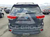 2017 Toyota Highlander photo