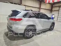 2017 Toyota Highlander фото