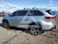 2017 Toyota Highlander фото