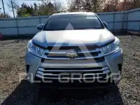 2017 Toyota Highlander фото