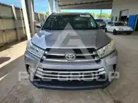 2017 Toyota Highlander фото