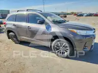 2017 Toyota Highlander фото