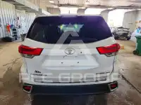 2017 Toyota Highlander фото