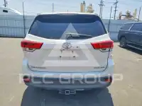2017 Toyota Highlander фото