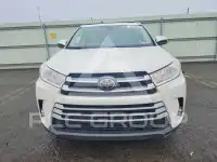 2017 Toyota Highlander фото