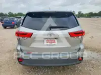 2017 Toyota Highlander фото