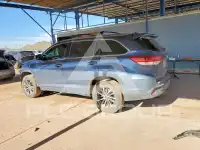 2017 Toyota Highlander фото