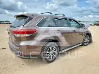 2017 Toyota Highlander фото