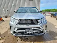 2017 Toyota Highlander фото