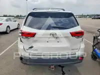 2017 Toyota Highlander фото