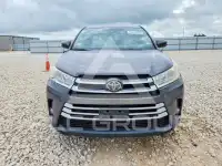 2017 Toyota Highlander фото