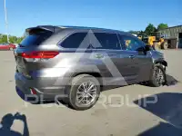 2017 Toyota Highlander фото
