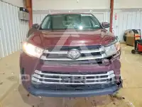 2017 Toyota Highlander фото