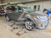 2017 Toyota Highlander фото