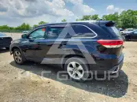 2017 Toyota Highlander photo