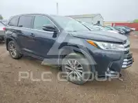 2017 Toyota Highlander фото