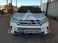2017 Toyota Highlander фото