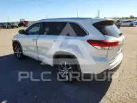 2017 Toyota Highlander photo